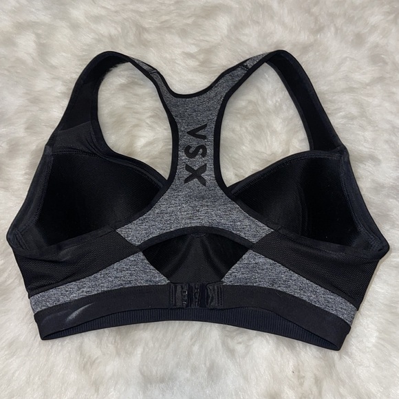 Victorias Secret Bra - Picture 2 of 2